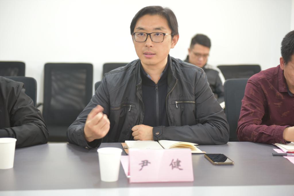 谈球吧体育稳定线路