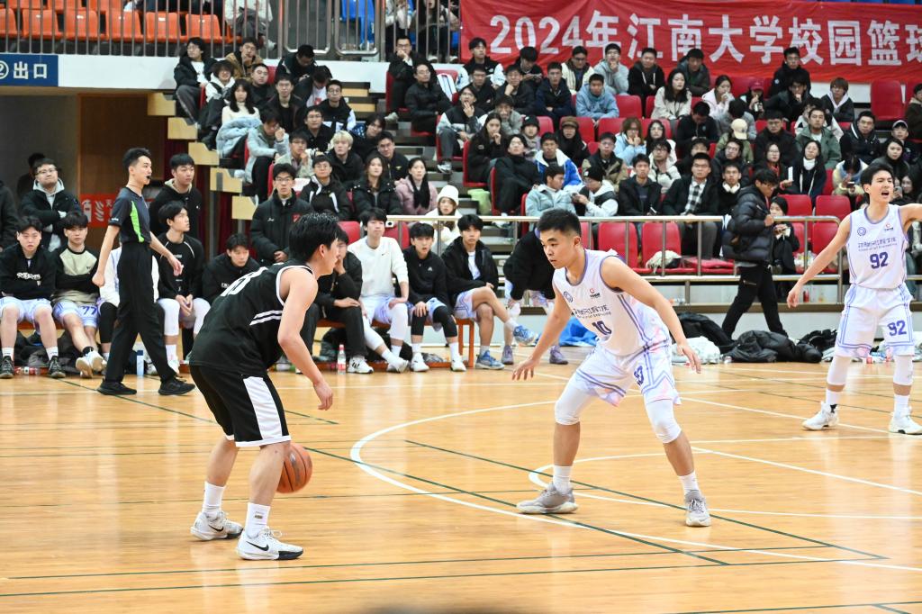 谈球吧体育APP下载