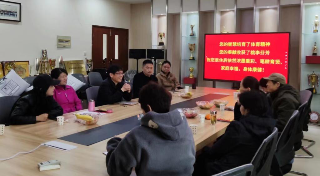 谈球吧体育直播