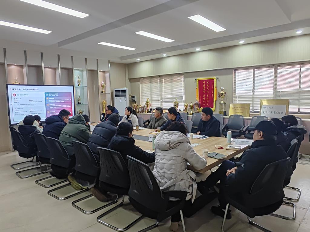 谈球吧体育稳定线路