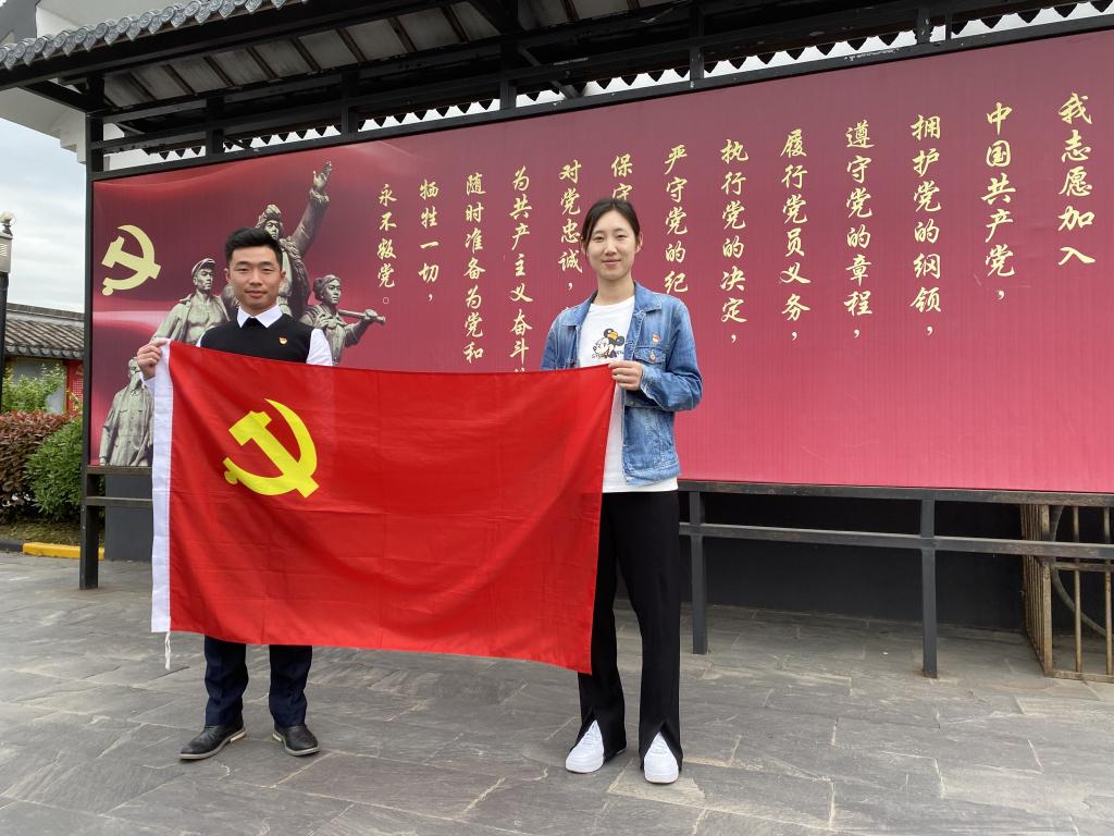 谈球吧体育APP下载