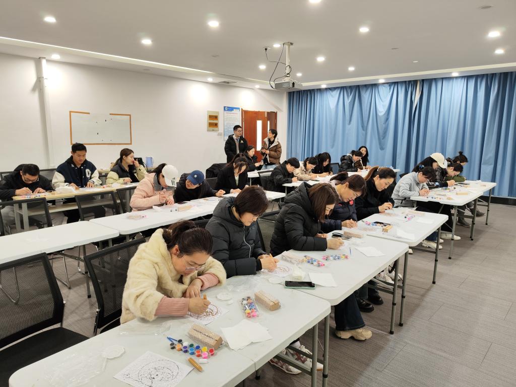 谈球吧体育安全通道