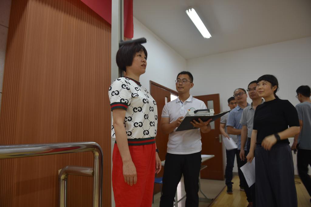 谈球吧体育备用网址